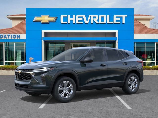 New 2026 Chevrolet Trax LS image 2