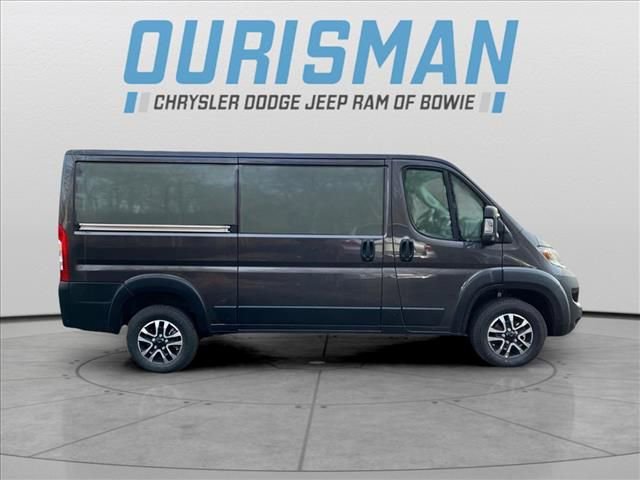 New 2025 RAM ProMaster 3500 w/ Quick Order Package 22G SLT image 2