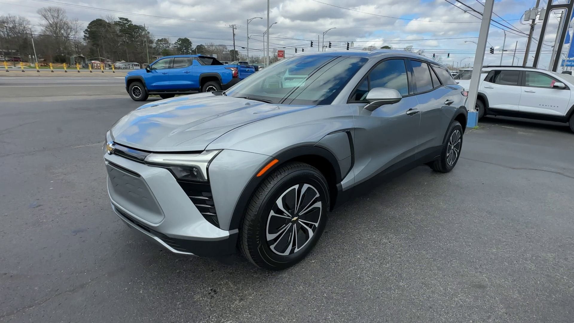 New 2026 Chevrolet Blazer EV LT FWD image 4
