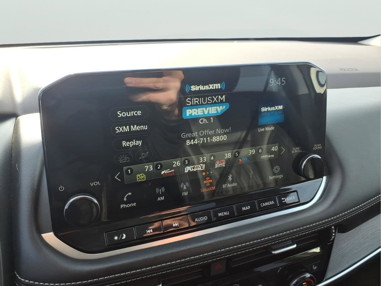 Used 2021 Nissan Rogue Platinum image 18