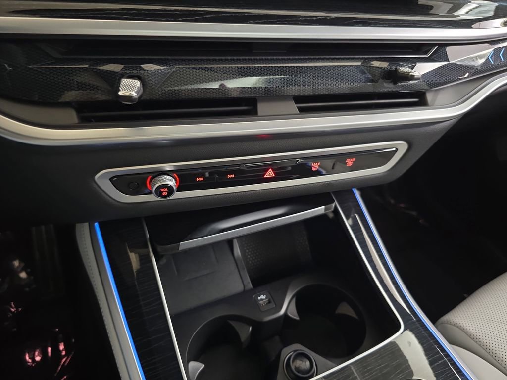 Certified 2024 BMW X5 xDrive50e w/ M Sport Package AWD/4WD image 23