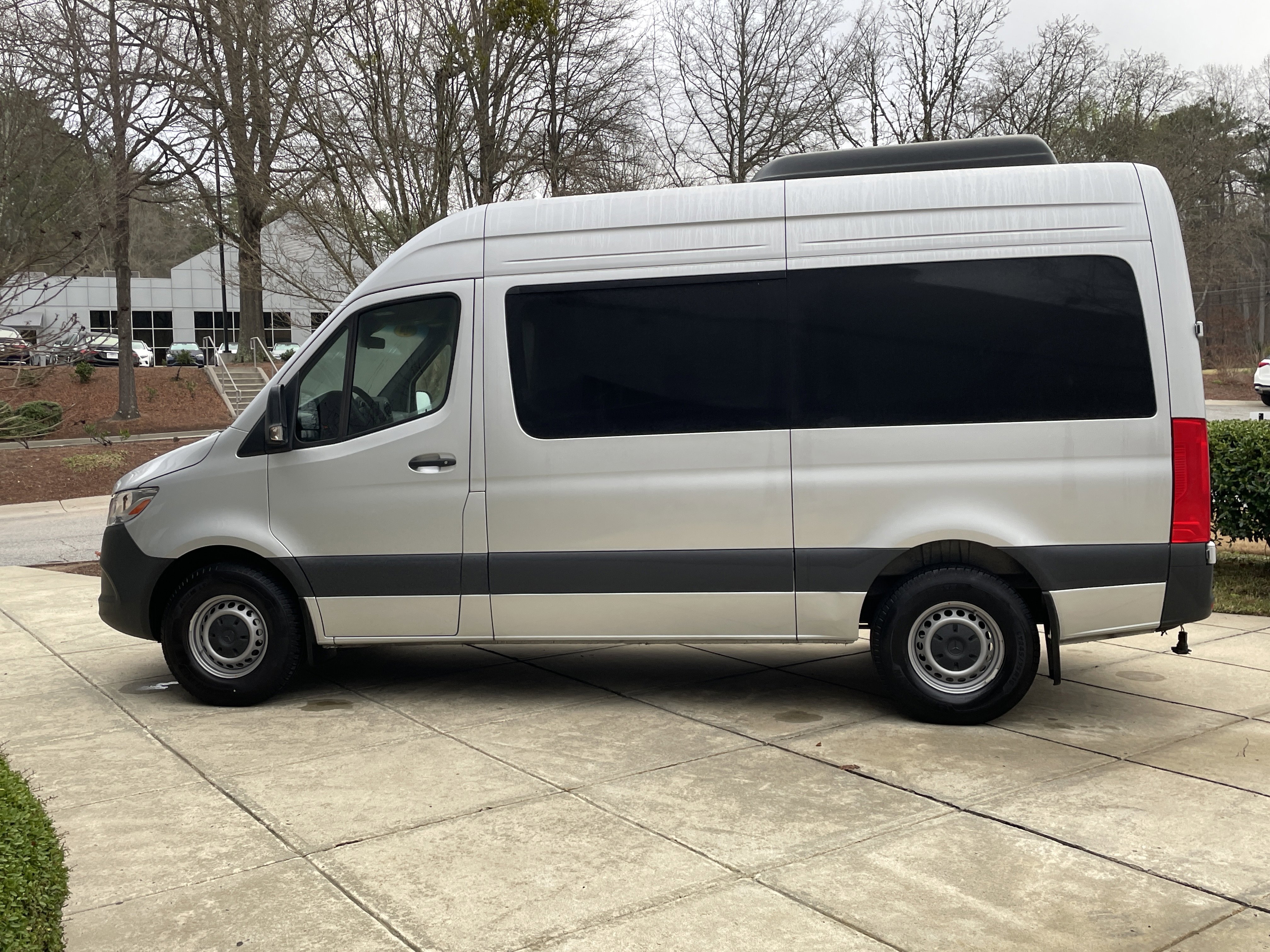 Used 2024 Mercedes-Benz Sprinter 2500 image 20