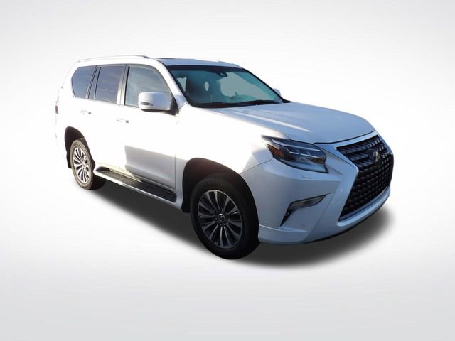 Used 2023 Lexus GX 460 Luxury w/ Accessory Package image 2