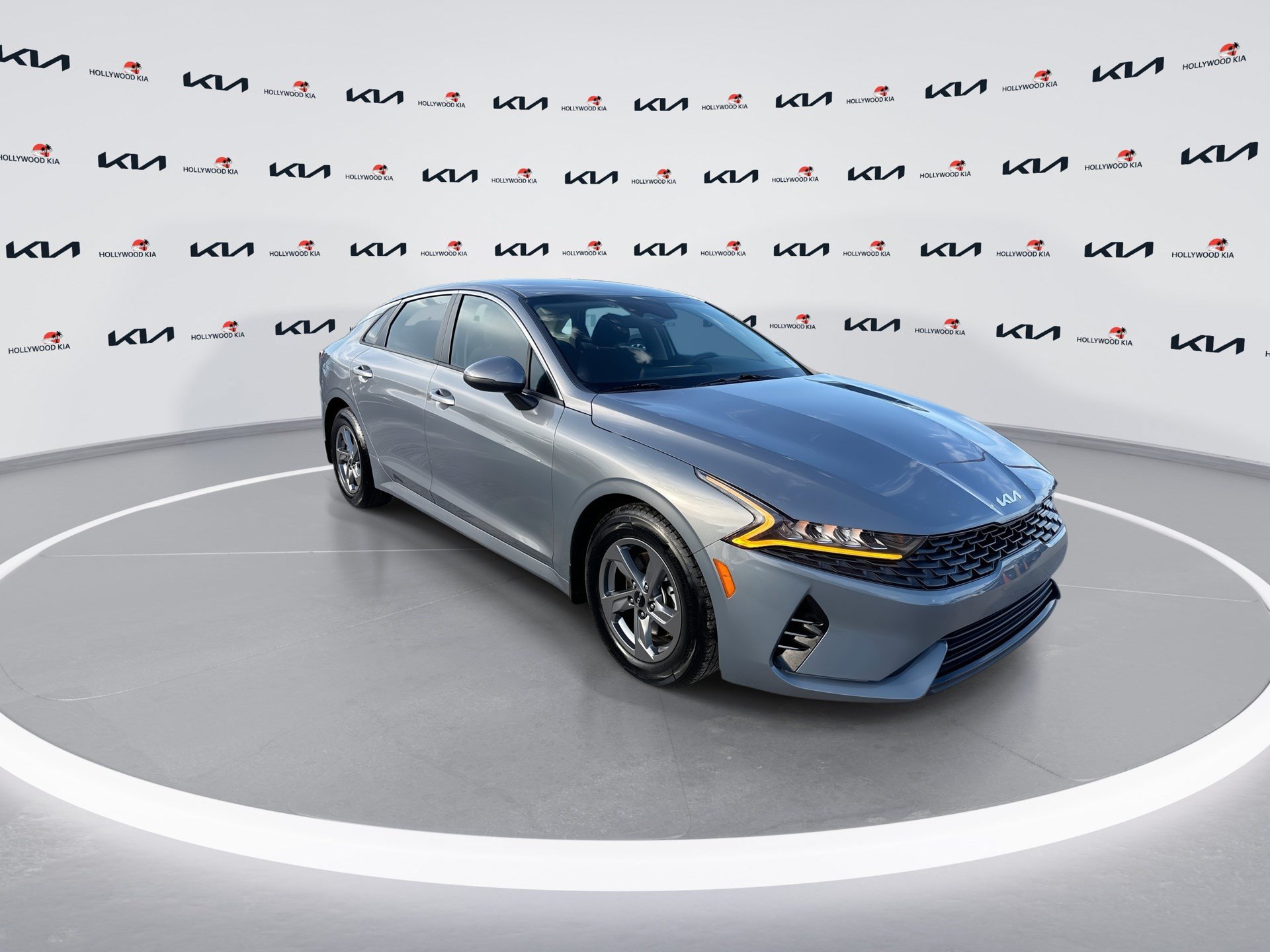 Certified 2022 Kia K5 LXS FWD image 2
