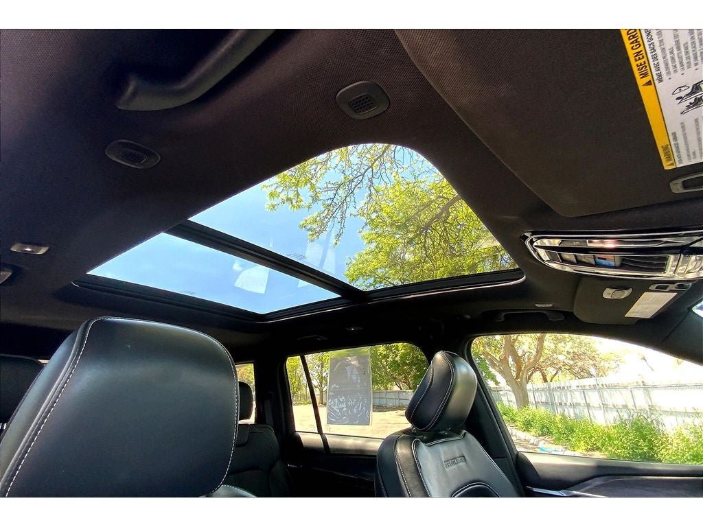 Used 2022 Jeep Grand Cherokee L Overland AWD/4WD image 24