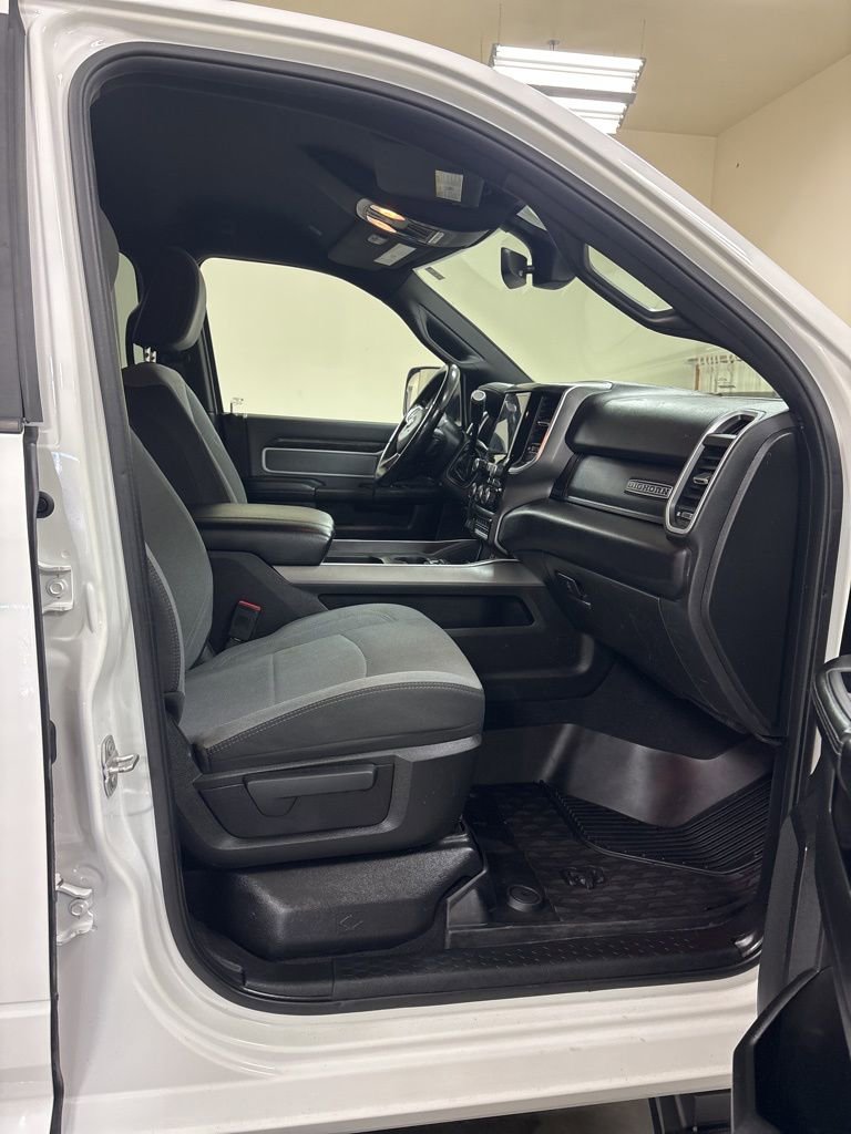 Used 2022 RAM 2500 Big Horn w/ Level C Equiment Group image 26