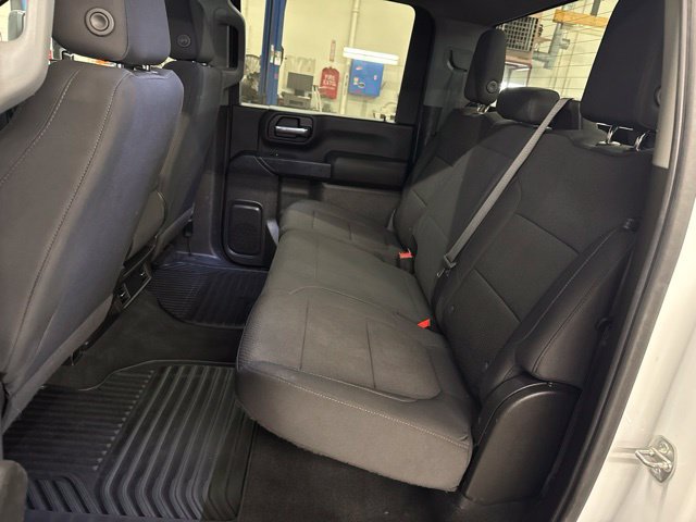 Used 2021 GMC Sierra 3500 4x4 Crew Cab w/ Gooseneck/5TH Wheel Package image 22