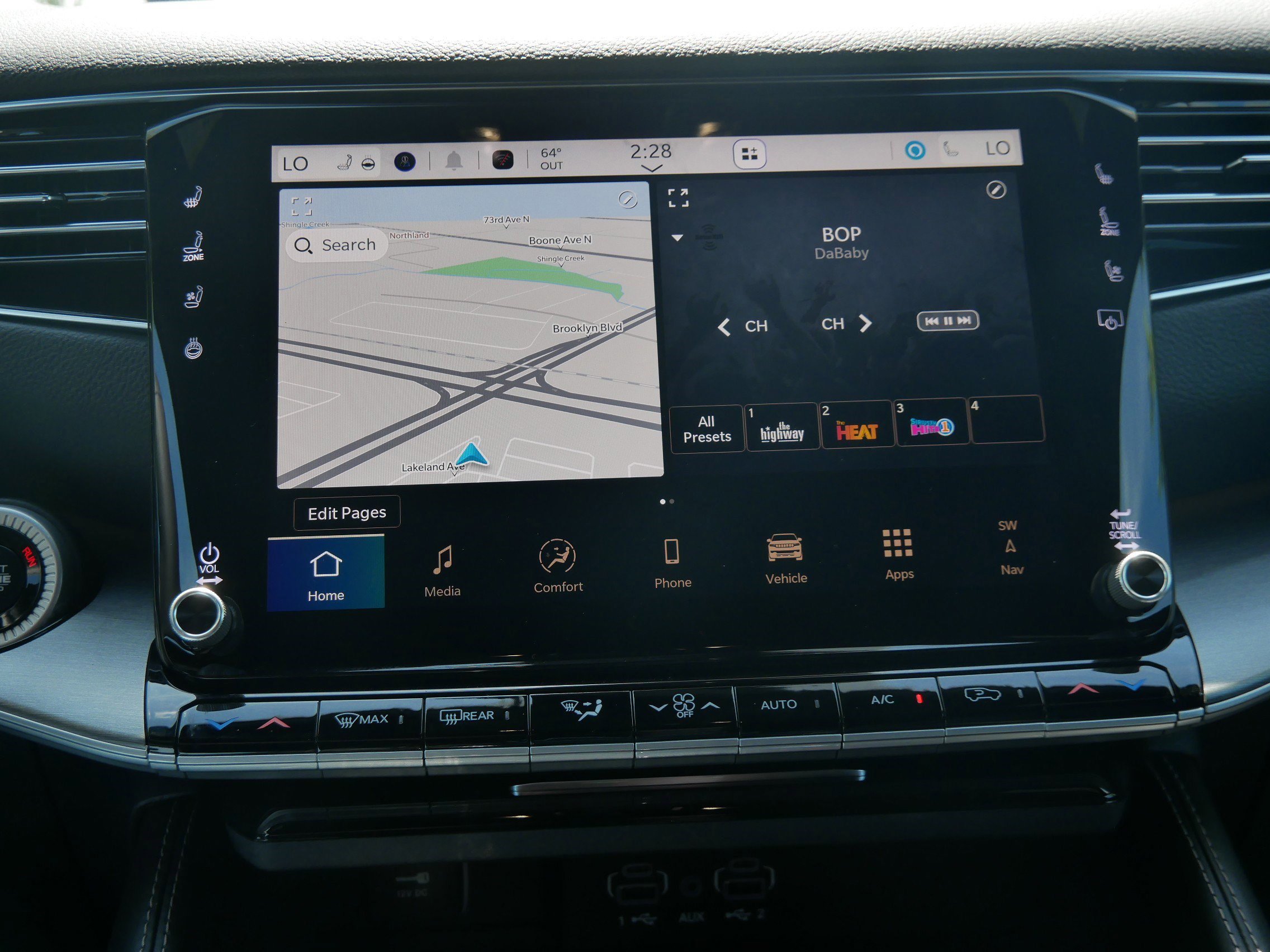 New 2026 Jeep Grand Wagoneer L Limited AWD/4WD image 15