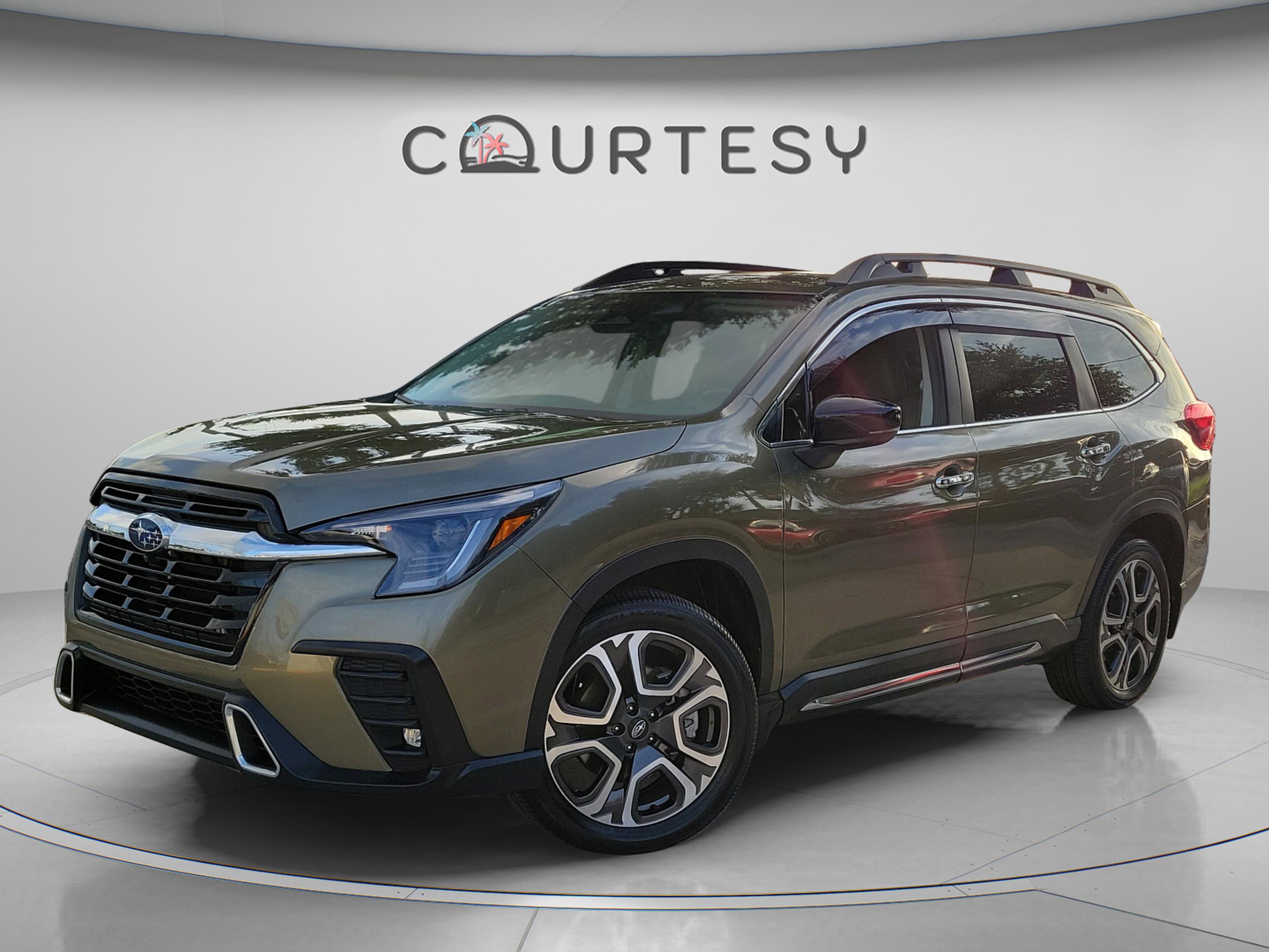 Used 2024 Subaru Ascent Touring w/ Popular Package #2 AWD/4WD image 1