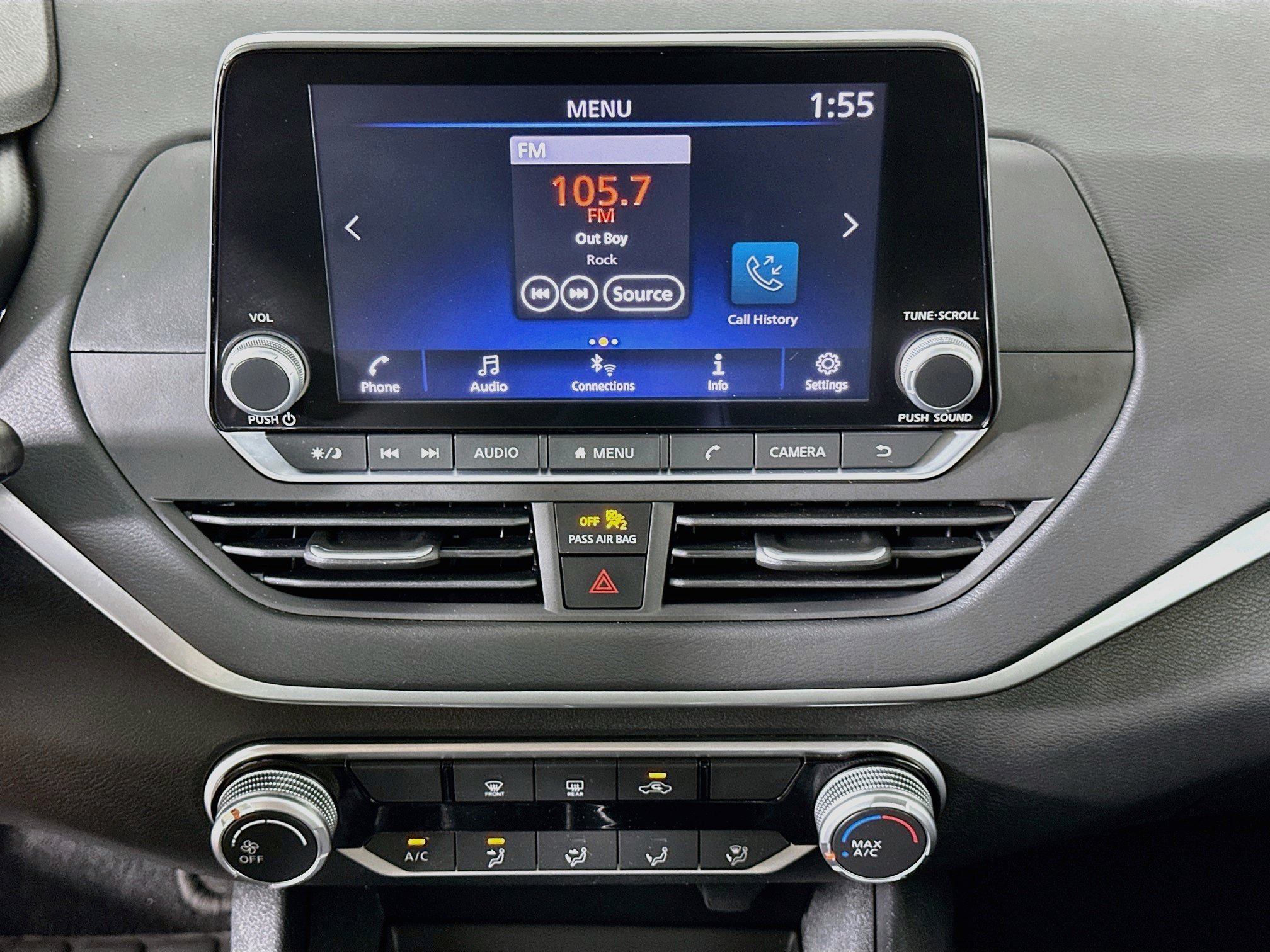 Used 2022 Nissan Altima 2.5 SV FWD image 23
