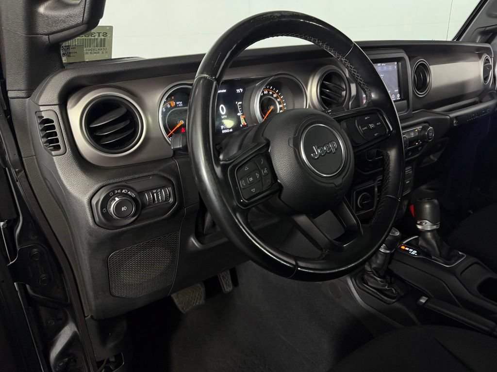 Used 2018 Jeep Wrangler Unlimited Sport S AWD/4WD image 17