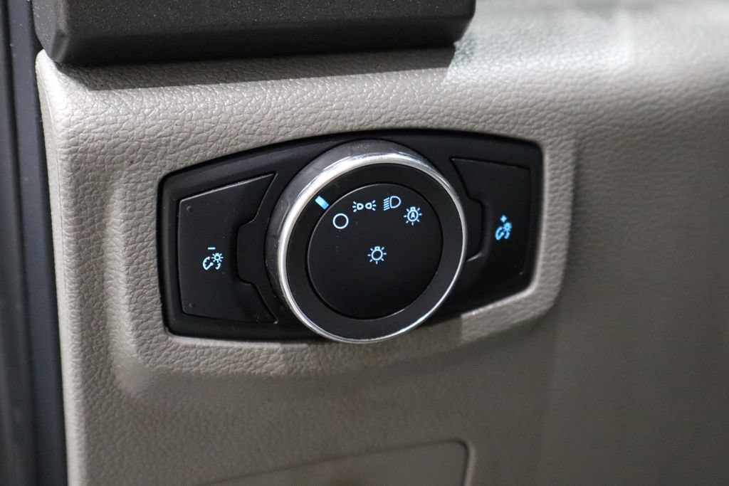 Used 2019 Ford F350 XL w/ Power Equipment Group RWD image 14
