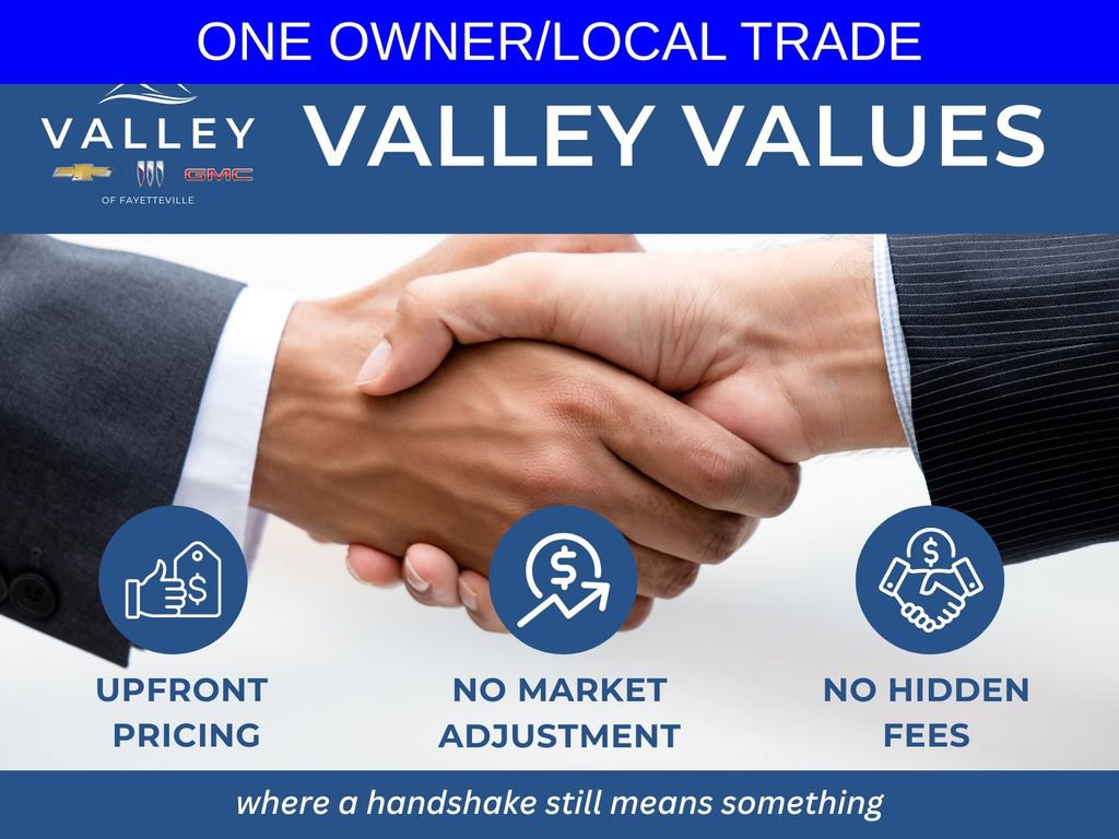 Used 2024 Chevrolet Trax RS image 3