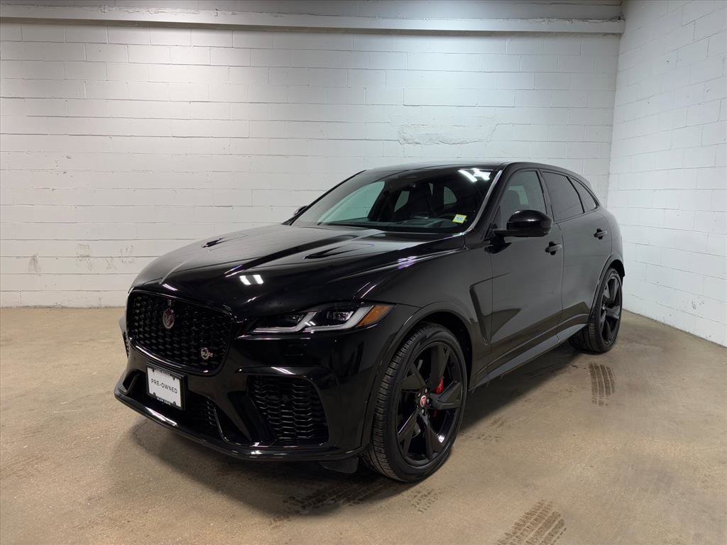 Used 2023 Jaguar F-PACE SVR video 1