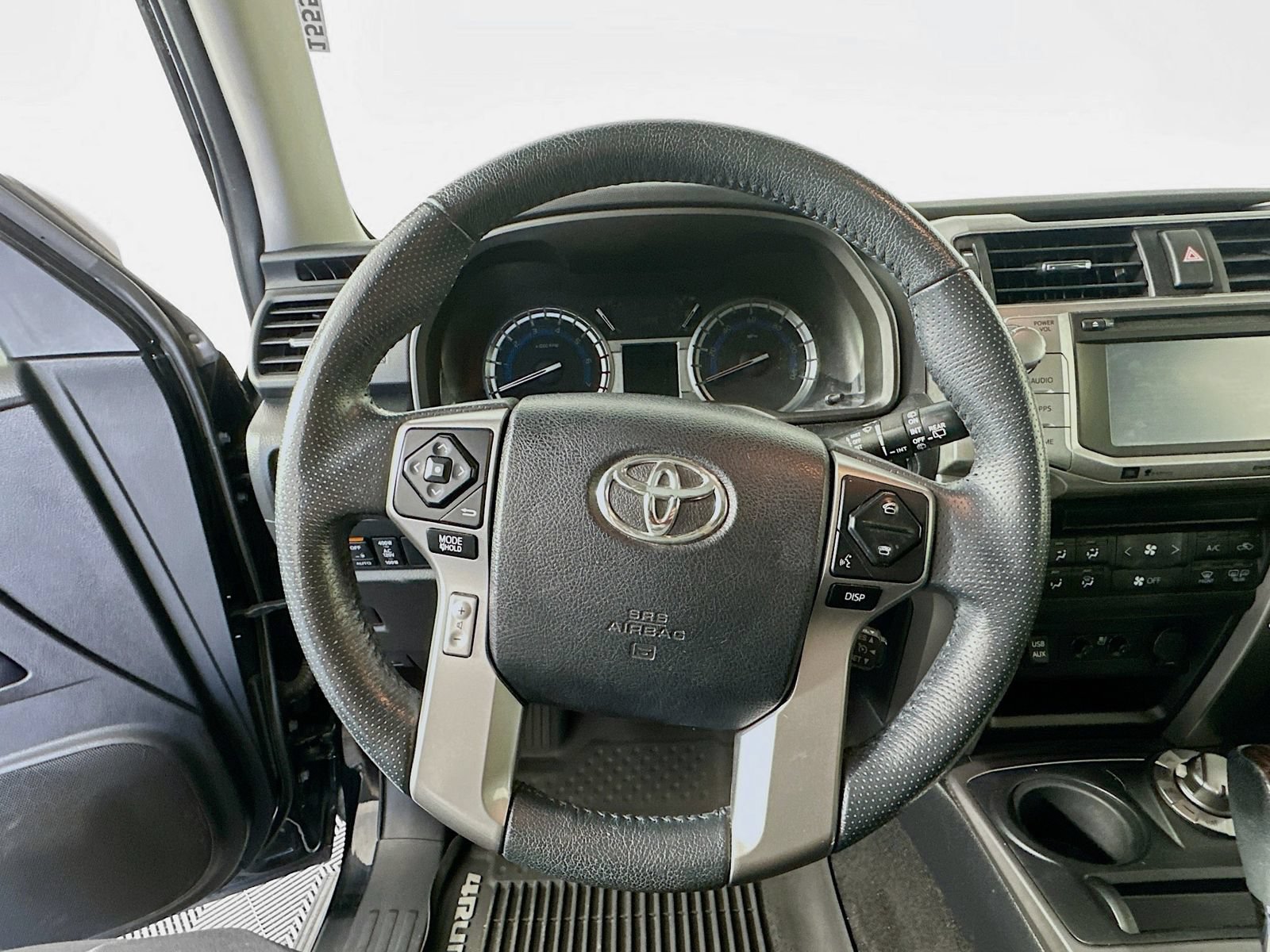 Used 2019 Toyota 4Runner Limited AWD/4WD image 11