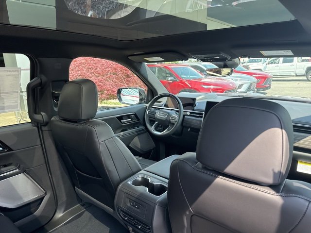 New 2025 GMC Sierra EV Denali image 28