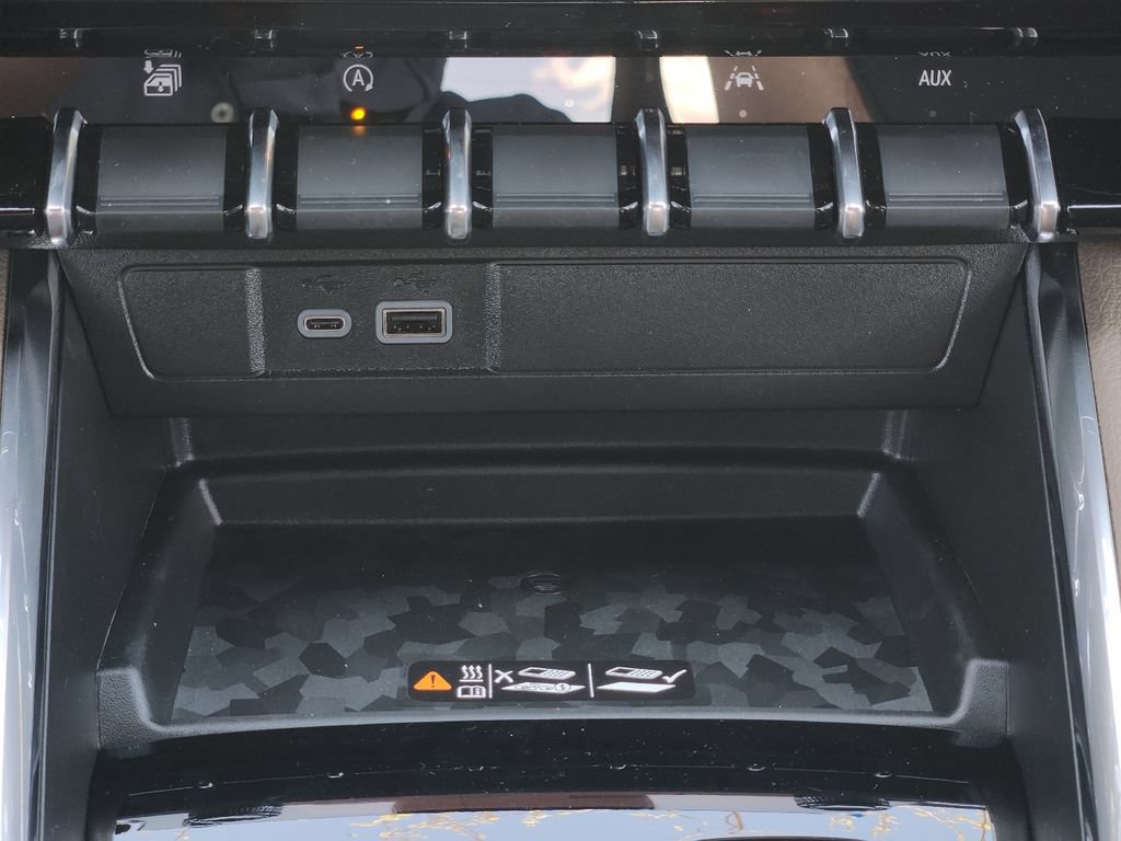 New 2026 GMC Canyon Denali w/ LPO, Denali Black Edition AWD/4WD image 31