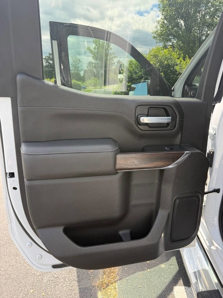 Used 2021 GMC Sierra 1500 SLT w/ SLT Premium Package AWD/4WD image 18