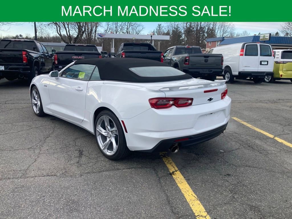 Used 2023 Chevrolet Camaro LT w/ Technology Package image 5