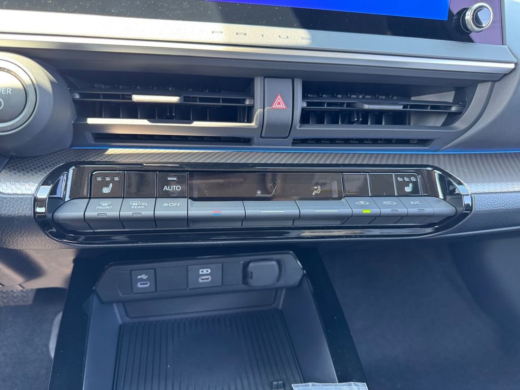New 2026 Toyota Prius XLE image 31