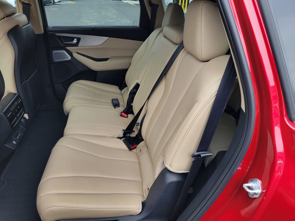 Certified 2025 Acura MDX w/ Technology Package image 14