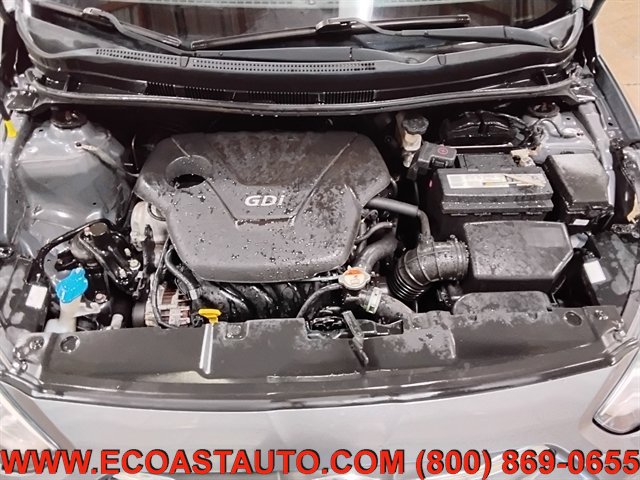 Used 2015 Hyundai Accent GLS FWD image 9