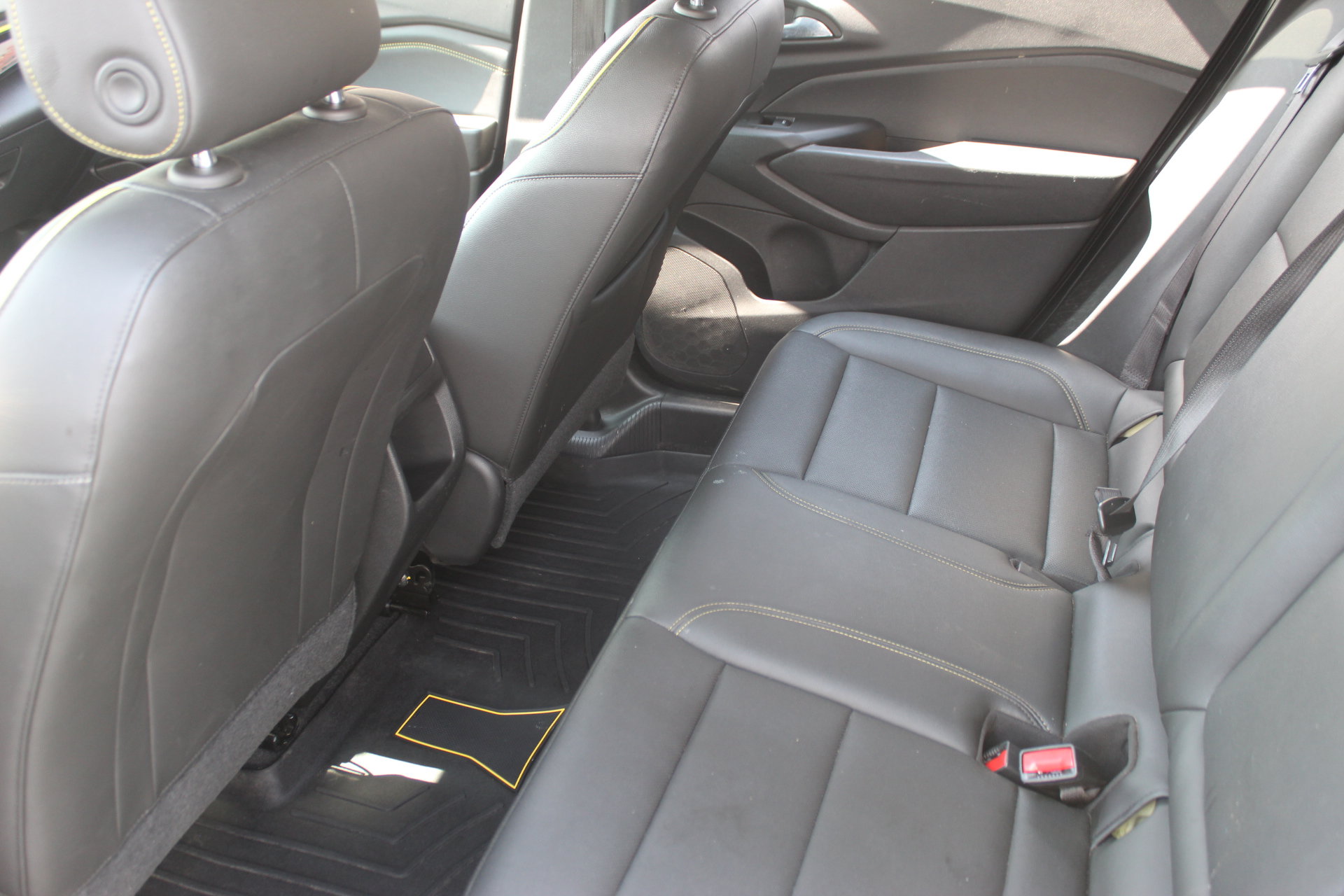 Used 2025 Chevrolet Trax ACTIV w/ Driver Confidence Package FWD image 25