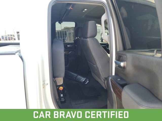Used 2022 GMC Sierra 3500 SLE w/ SLE Value Package AWD/4WD image 13