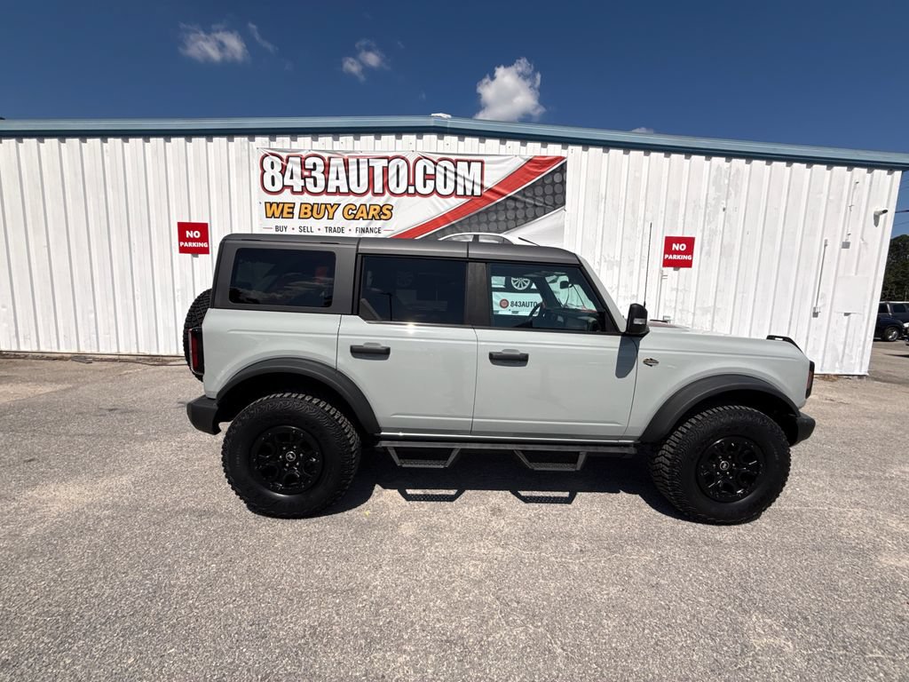 Used 2023 Ford Bronco Wildtrak AWD/4WD image 9
