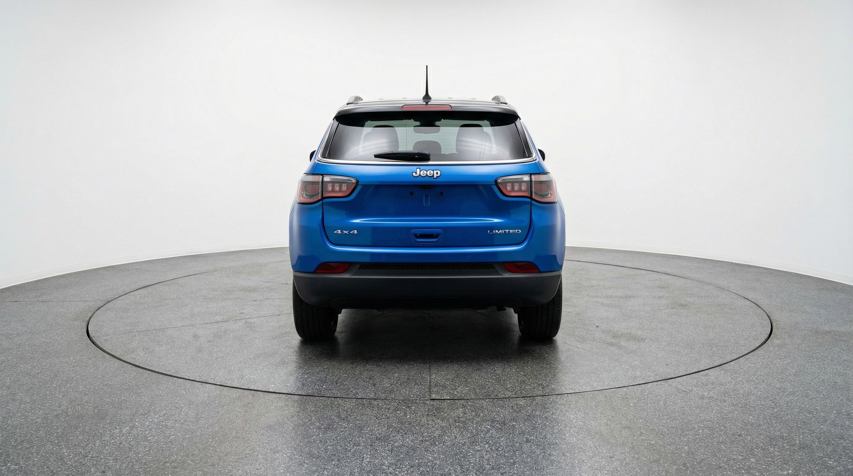 Used 2025 Jeep Compass Limited image 7