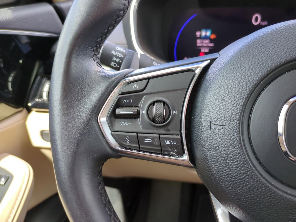 Used 2025 Acura MDX SH-AWD w/ Technology Package image 21