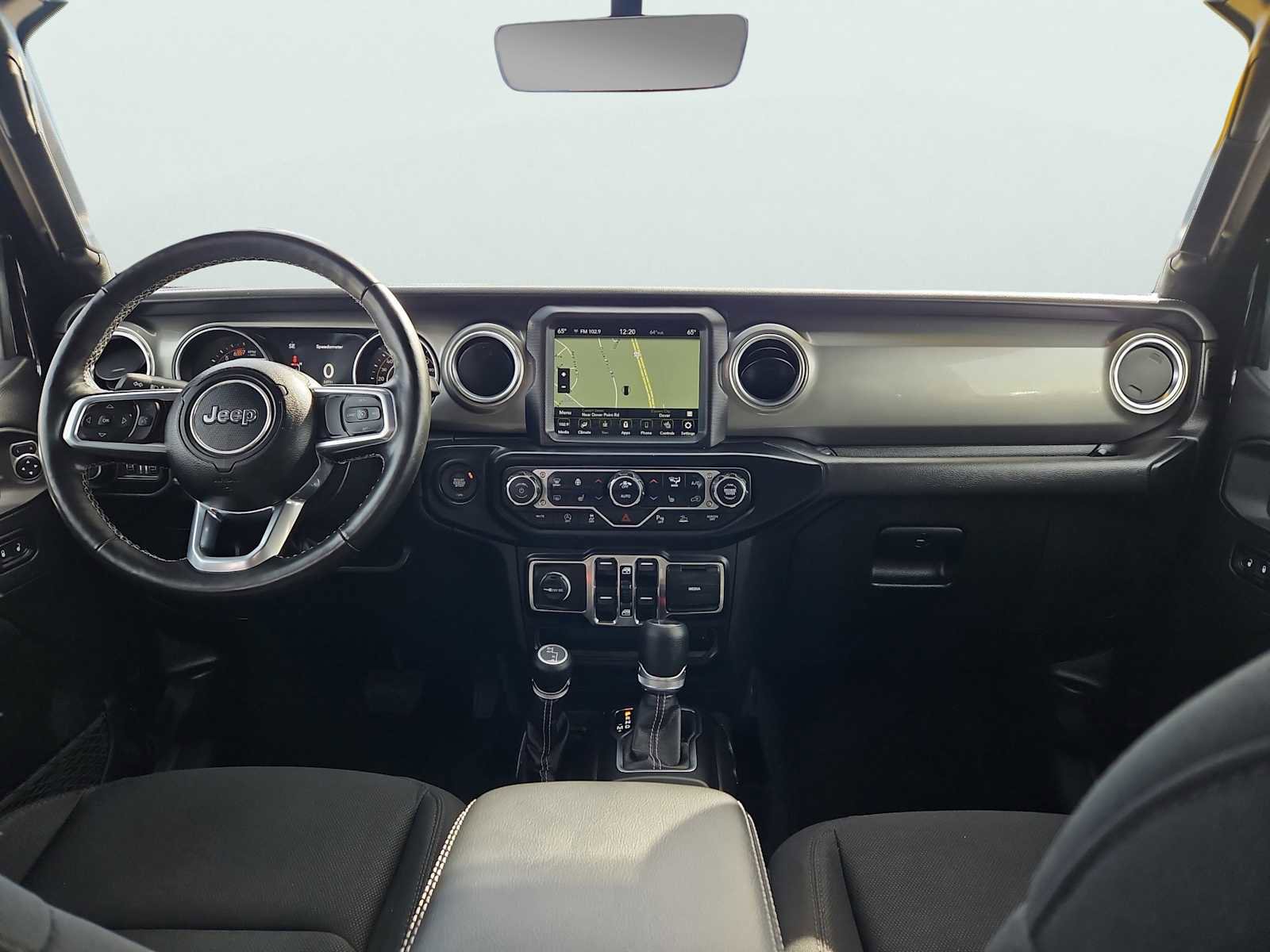 Used 2022 Jeep Wrangler Unlimited Sahara w/ LED Lighting Group image 11