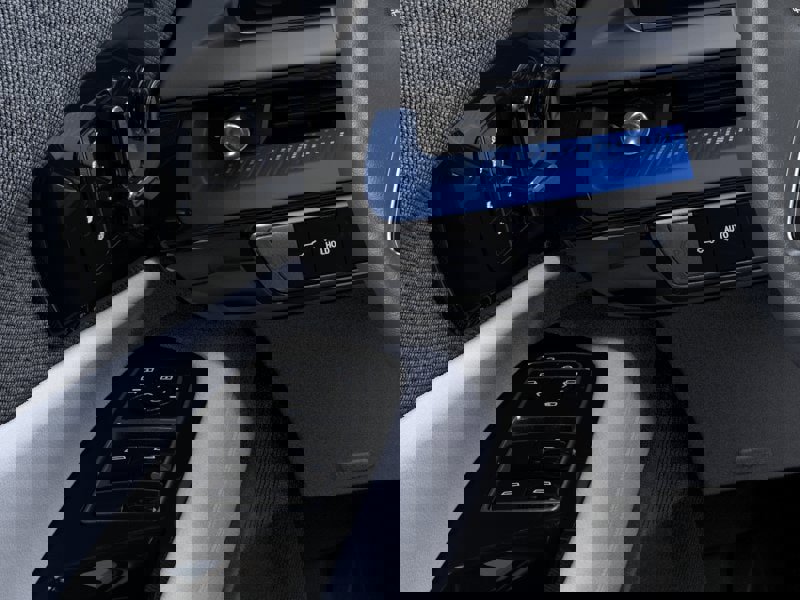 New 2026 Cadillac Optiq Luxury 1 image 22