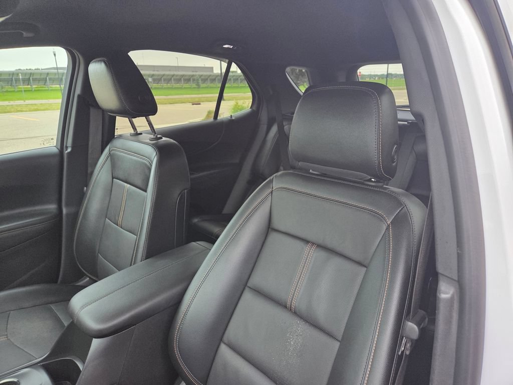 Used 2023 Chevrolet Equinox Premier AWD/4WD image 13