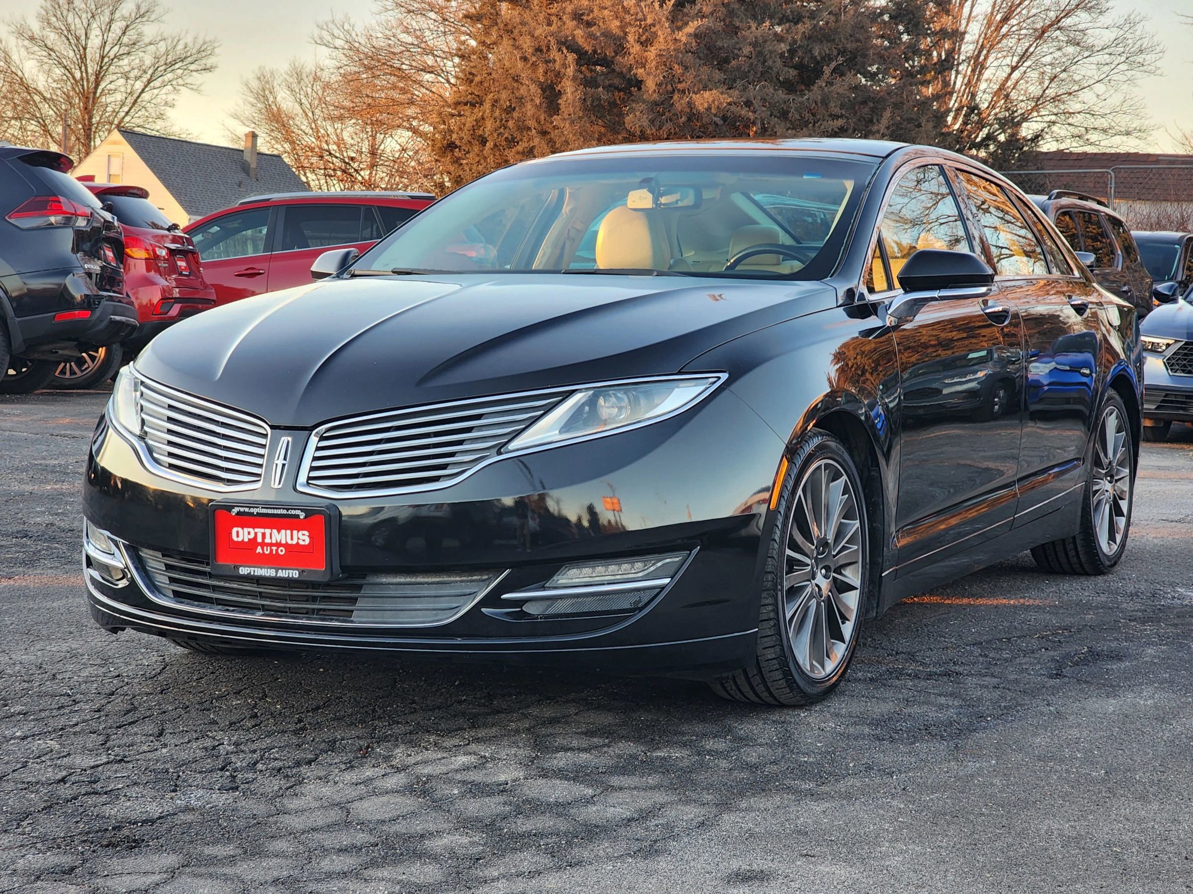 Used 2015 Lincoln MKZ w/ Equipment Group 102A Reserve FWD image 3