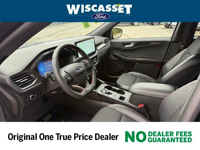 Used 2025 Ford Escape ST-Line w/ Tech Pack #1 image 4