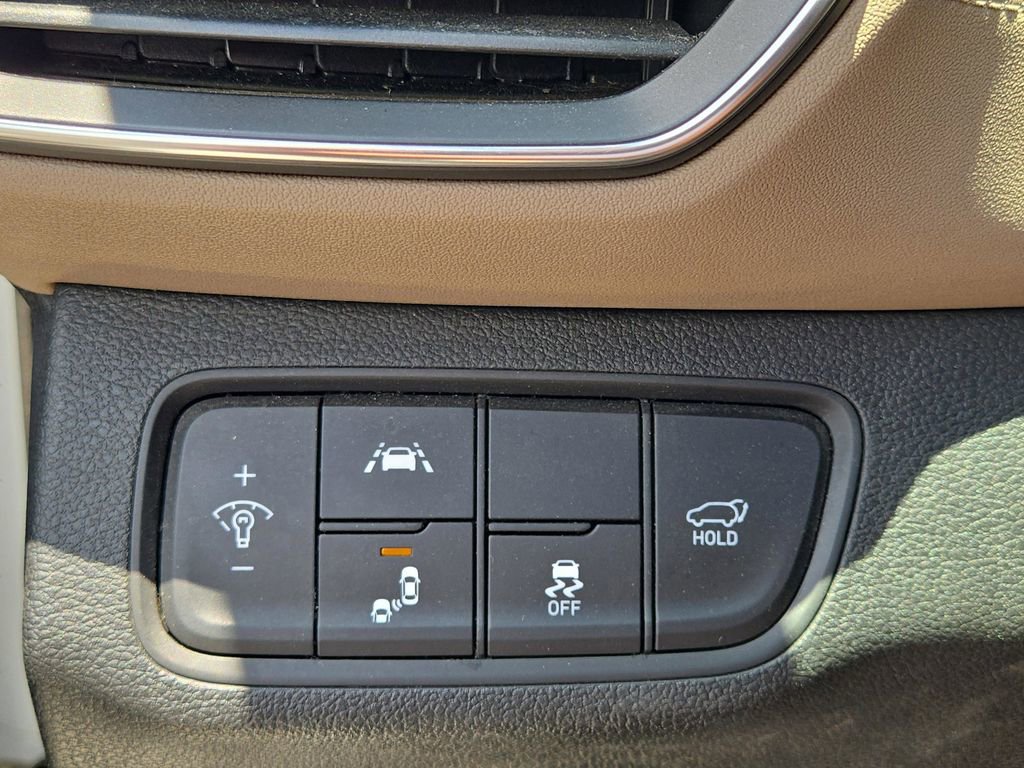 Used 2020 Hyundai Santa Fe Limited FWD image 22