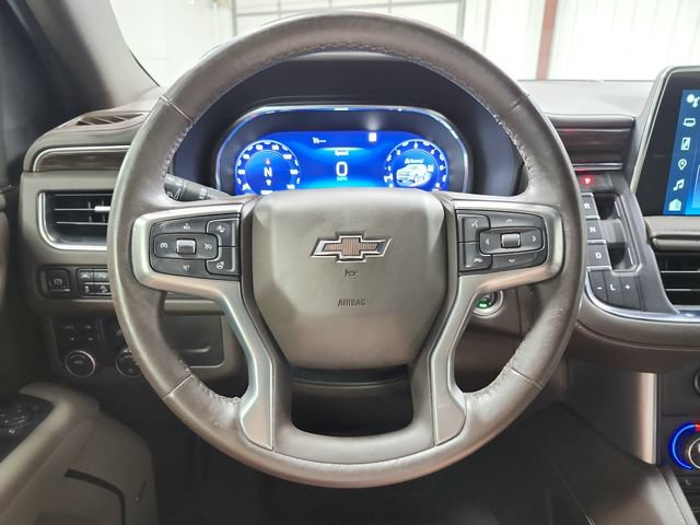 Used 2022 Chevrolet Tahoe Z71 w/ Luxury Package AWD/4WD image 22
