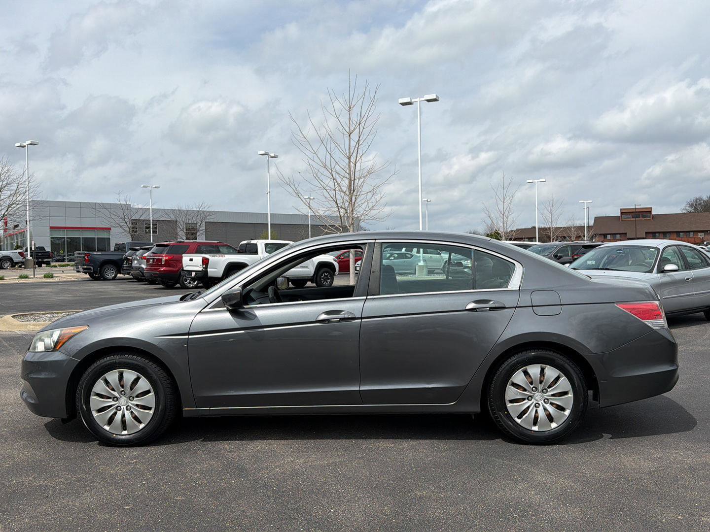 Used 2011 Honda Accord LX image 22