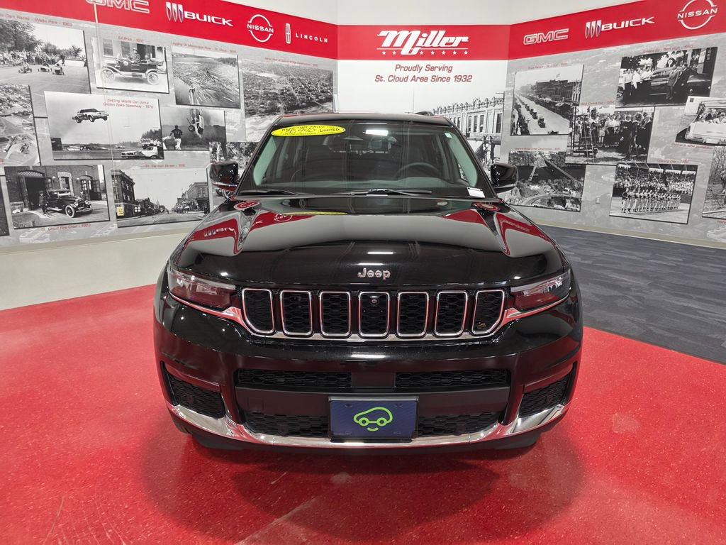Used 2024 Jeep Grand Cherokee L Limited w/ Luxury Tech Group II image 9
