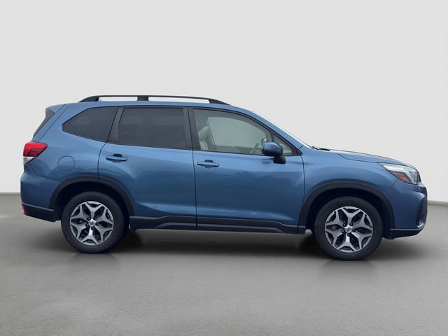 Used 2021 Subaru Forester Premium AWD/4WD image 7