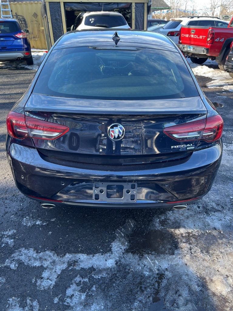 Used 2019 Buick Regal Preferred w/ Driver Confidence Package I image 8