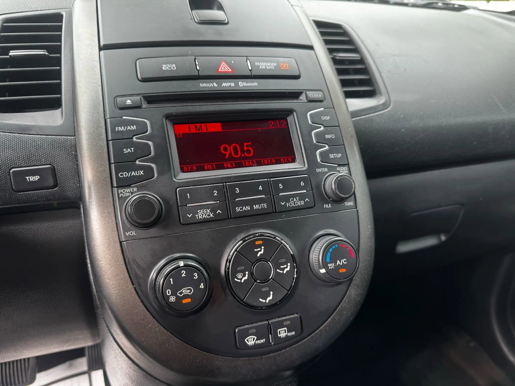 Used 2012 Kia Soul + image 17