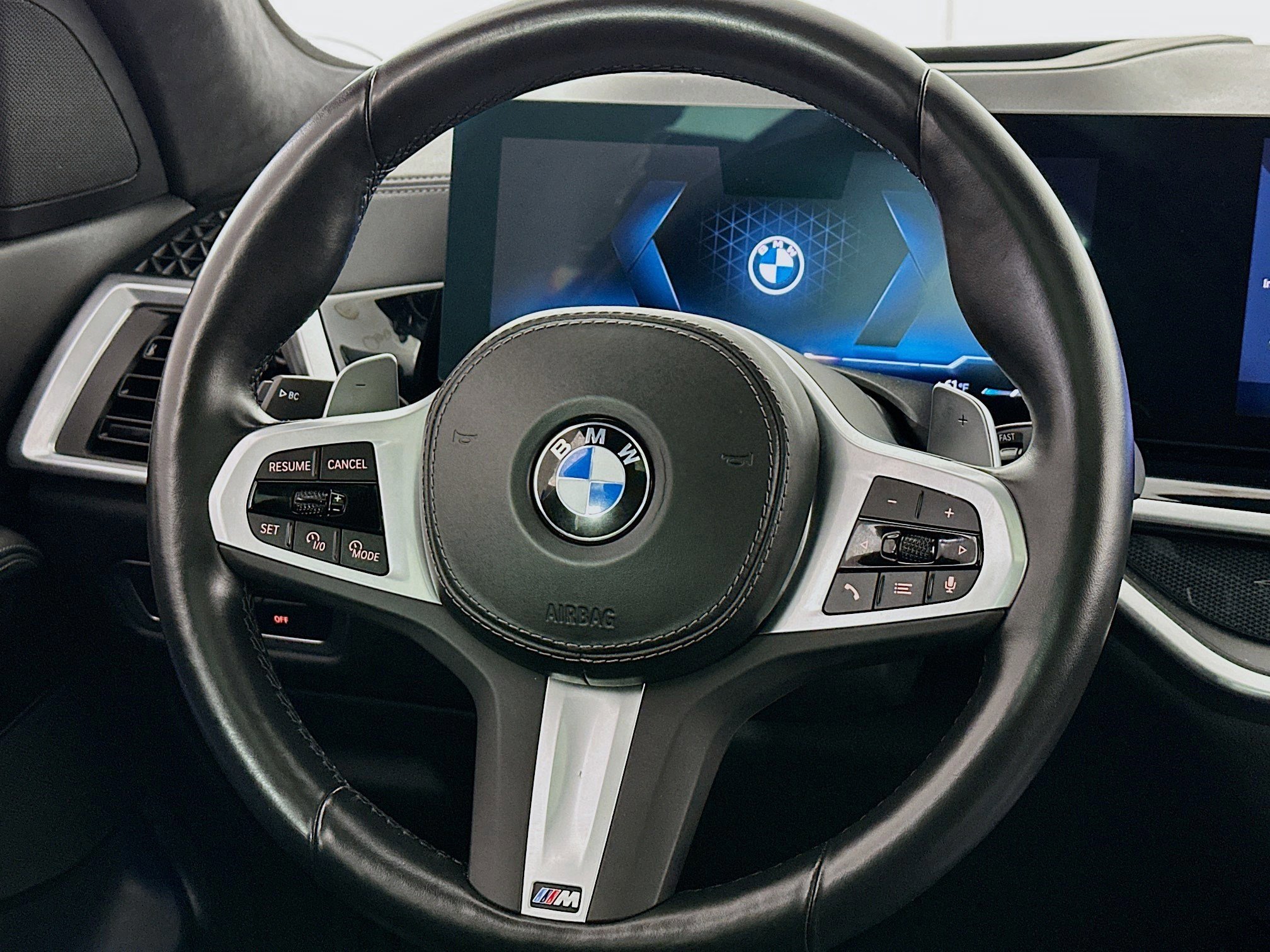 Used 2024 BMW X7 xDrive40i w/ M Sport Package image 8