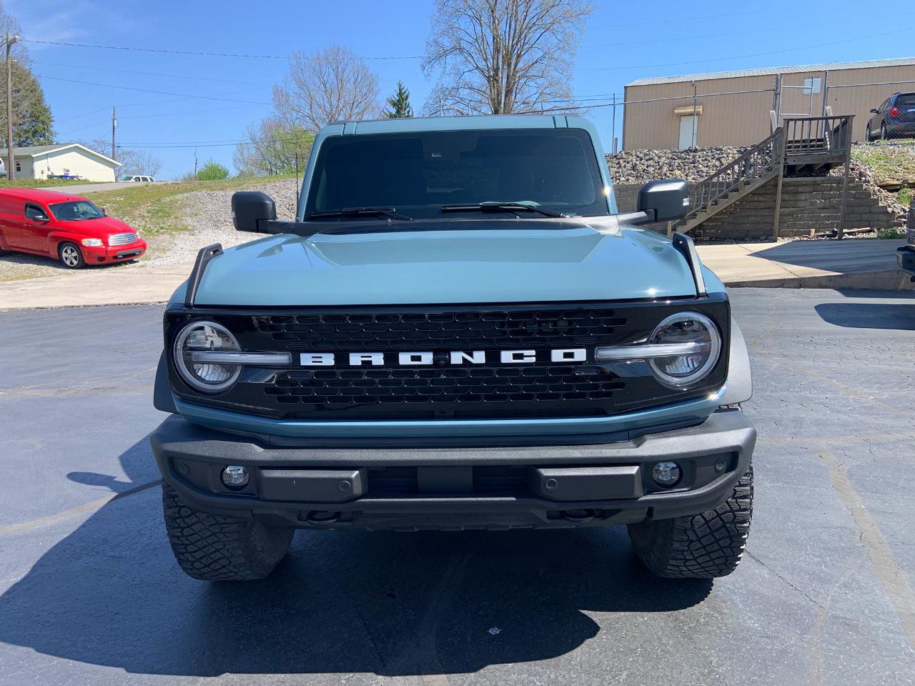 Used 2022 Ford Bronco Wildtrak image 2