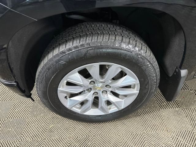 Used 2021 Chevrolet Silverado 1500 Custom w/ LPO, Dark Essentials Package image 9