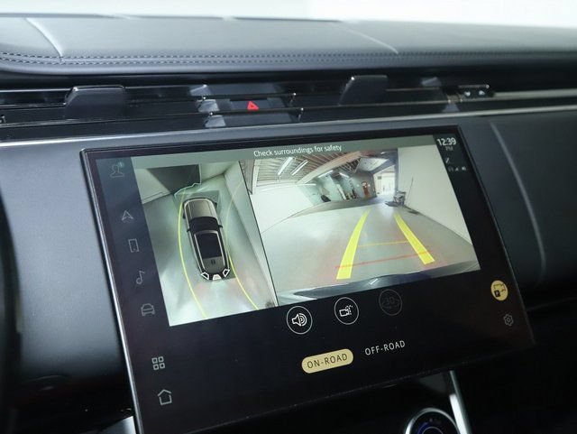 Used 2023 Land Rover Range Rover SE AWD/4WD image 26