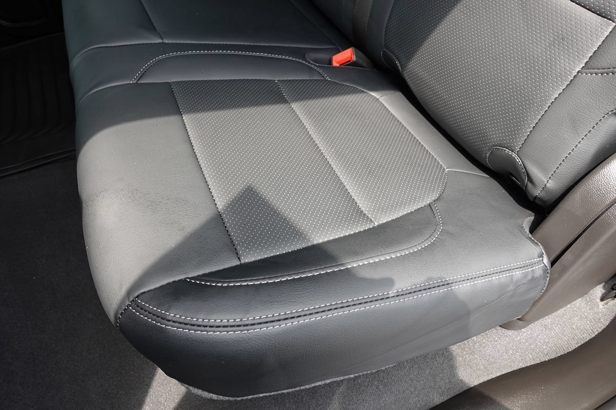 Used 2024 Chevrolet Silverado 1500 Custom w/ LPO, Dark Essentials Package AWD/4WD image 24