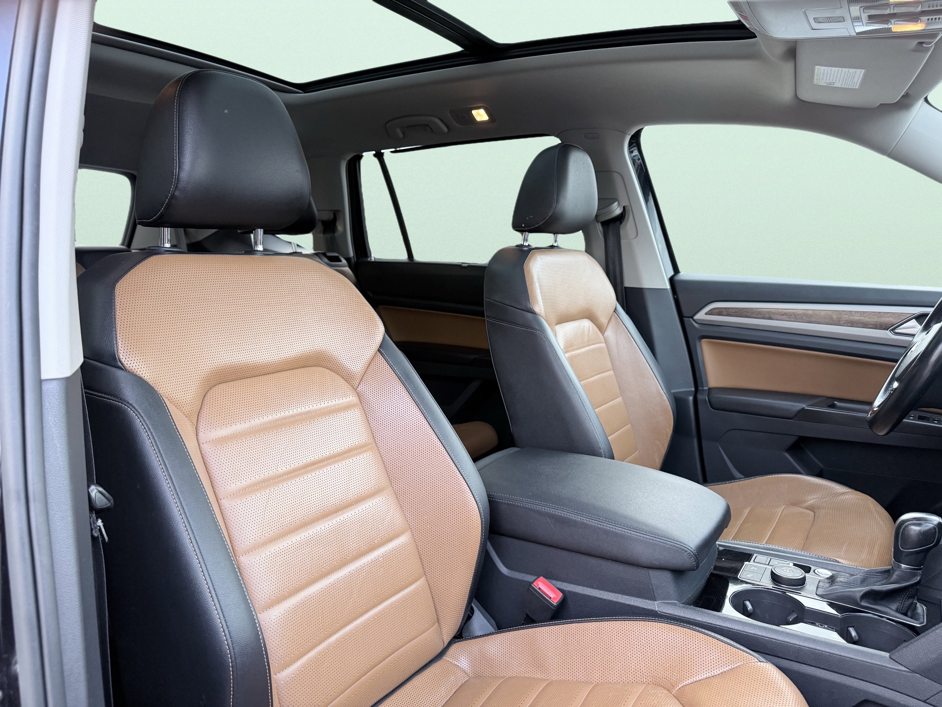 Used 2018 Volkswagen Atlas SEL Premium image 55