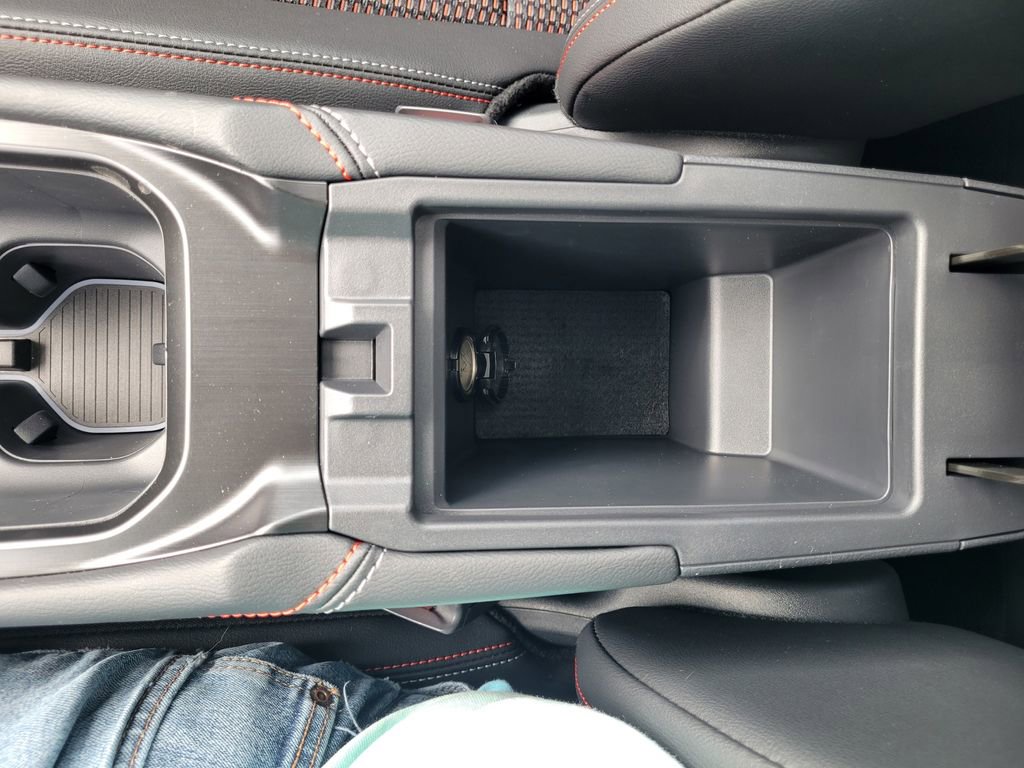 New 2026 Nissan Kicks SR w/ SR Premium Package image 30